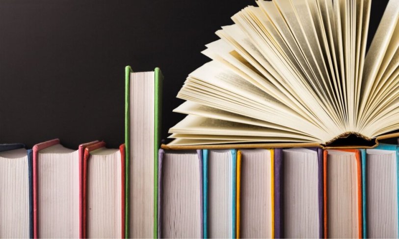 Edukacija „Kas slepiasi knygų lentynose“
